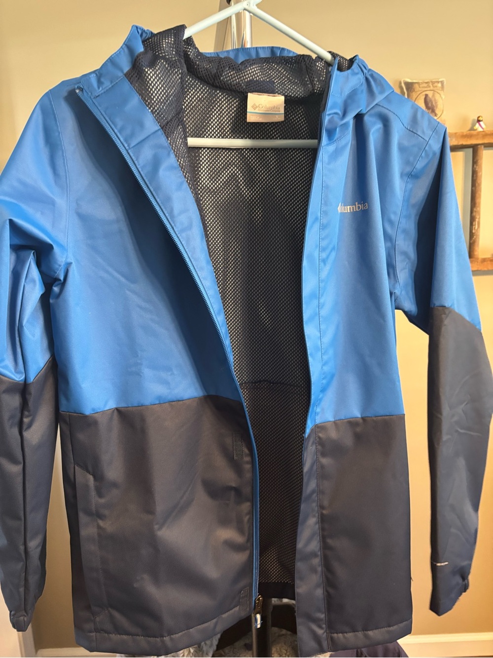 Columbia Two-Tone Blue Hooded Rain Jacket